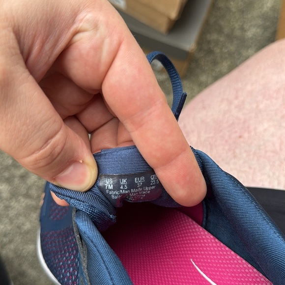 Ryka Women’s Graphite Training Shoe in Navy/Pink - Picture 11 of 13